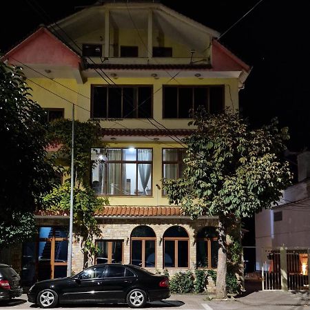 Hotel Restaurant Savoja Pogradec Zewnętrze zdjęcie