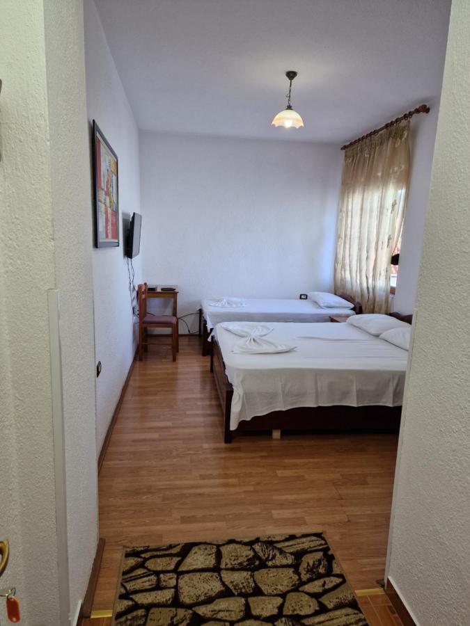 Hotel Restaurant Savoja Pogradec Zewnętrze zdjęcie