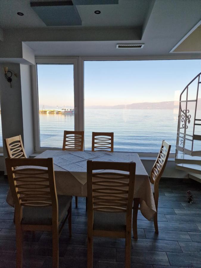 Hotel Restaurant Savoja Pogradec Zewnętrze zdjęcie