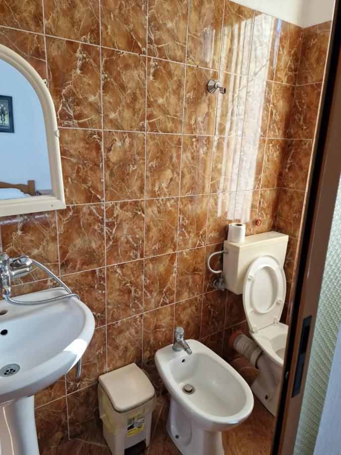 Hotel Restaurant Savoja Pogradec Zewnętrze zdjęcie