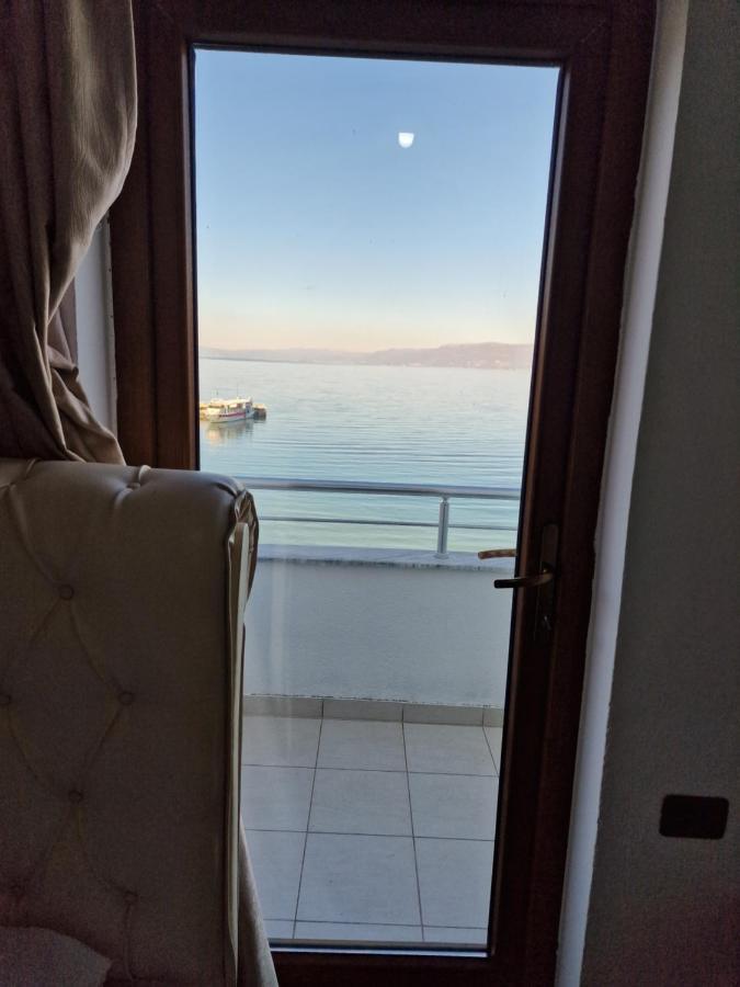 Hotel Restaurant Savoja Pogradec Zewnętrze zdjęcie
