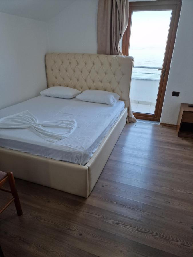 Hotel Restaurant Savoja Pogradec Zewnętrze zdjęcie