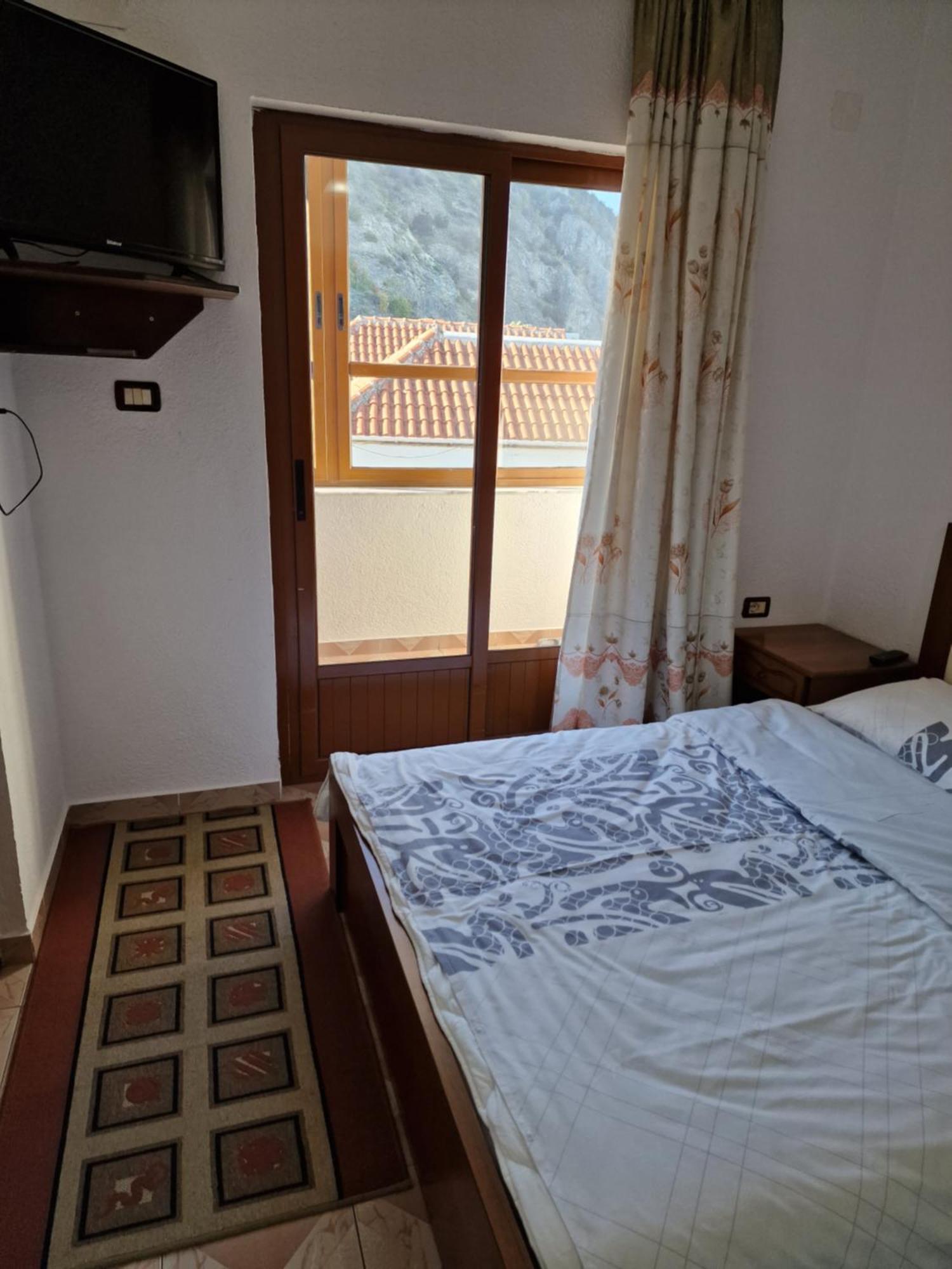 Hotel Restaurant Savoja Pogradec Pokój zdjęcie